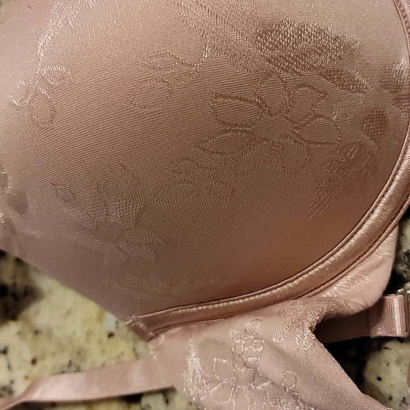 Vanity Fair Beige Extreme Ego Boost Push-Up Bra - Picture 3 of 7